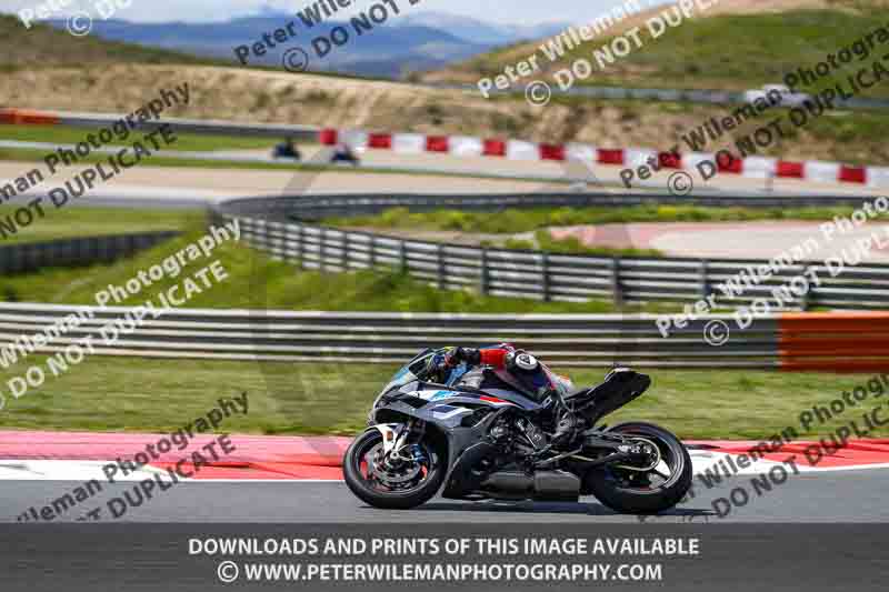 cadwell no limits trackday;cadwell park;cadwell park photographs;cadwell trackday photographs;enduro digital images;event digital images;eventdigitalimages;navarra;no limits trackdays;peter wileman photography;racing digital images;trackday digital images;trackday photos
